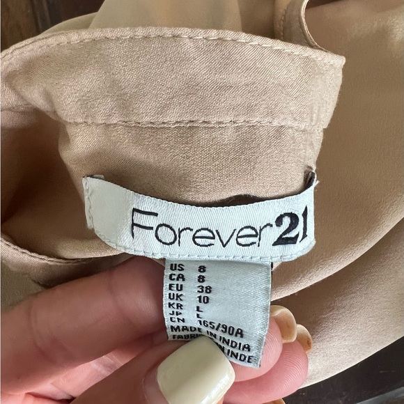 Forget 21 Nude Sleeveless Blouse - Picture 6 of 7